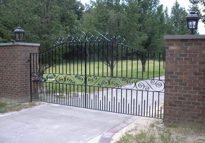 gates (3)